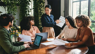 Improving Your Communication Skills: Effective Strategies for Clear and Confident Interactions